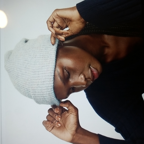 BNWT Jcrew Ribbed beanie in Supersoft yarn